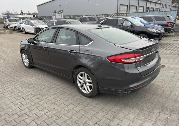 ford mondeo stąporków Ford Mondeo cena 42500 przebieg: 120000, rok produkcji 2018 z Stąporków